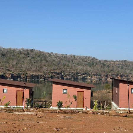 Gandhisagar Forest Retreat Hotel Gurla Bagian luar foto