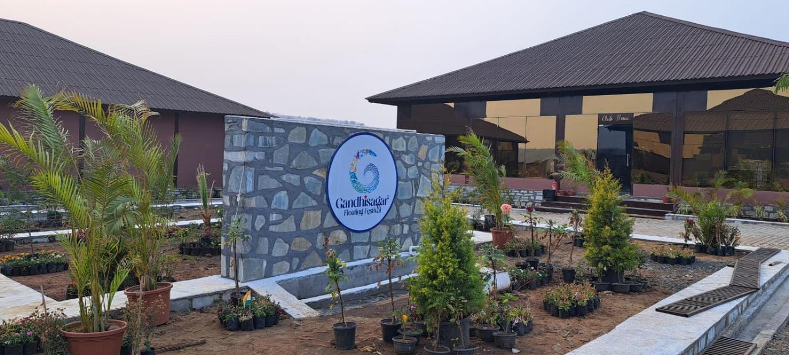 Gandhisagar Forest Retreat Hotel Gurla Bagian luar foto